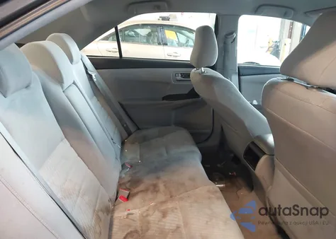 2015 Toyota Camry Le z USA, uszkodzony, nr VIN 4T4BF1FK8FR446776